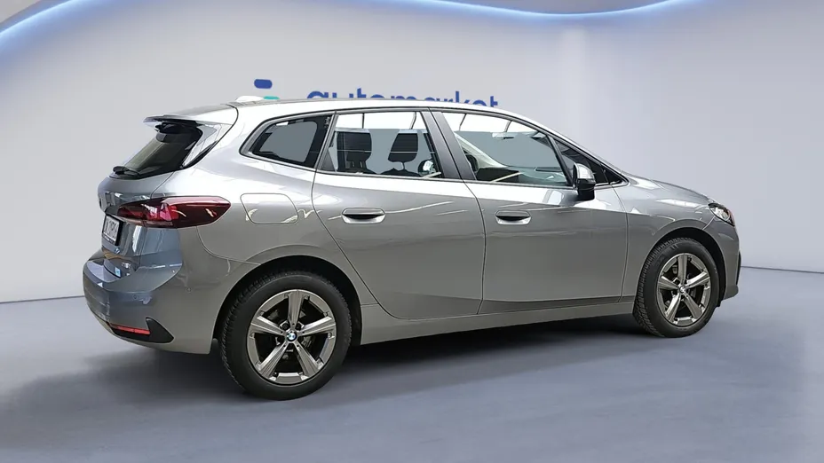 BMW Seria 2 218i aut