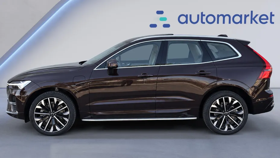VOLVO XC60 XC60 T8 Plug-In Hybrid AWD Ultra Bright aut