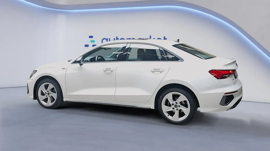 AUDI A3 A3 35 TFSI mHEV S Line S tronic