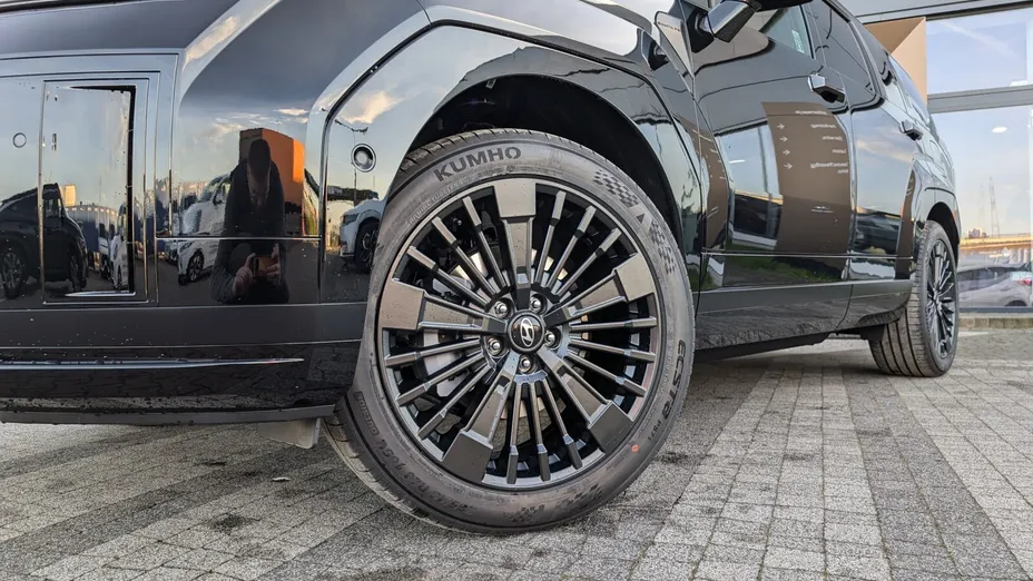 HYUNDAI Santa Fe Santa Fe 1.6 T-GDI HEV Calligraphy 4WD aut 6os. Nowy