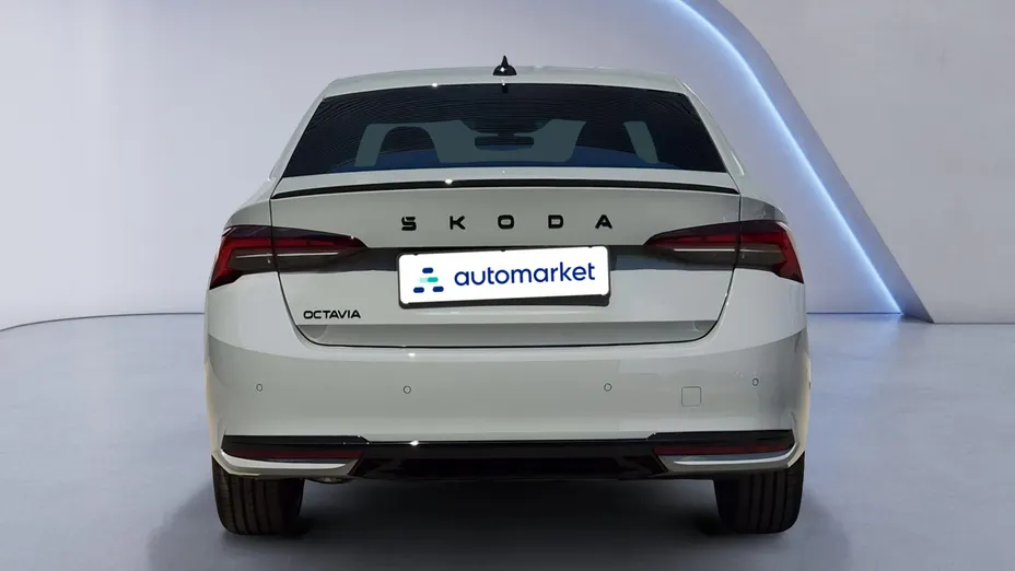 SKODA Octavia Octavia 2.0 TDI Sportline DSG Nowy