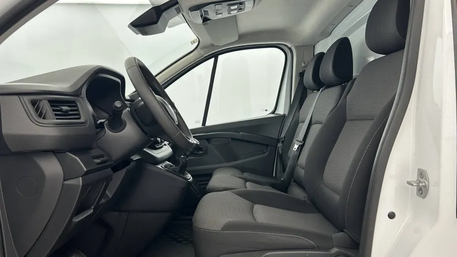 RENAULT Trafic -