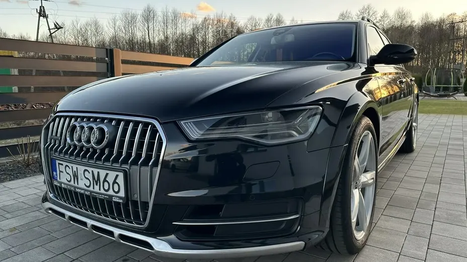 AUDI A6 -