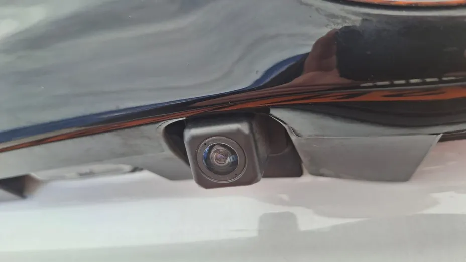 TOYOTA Yaris -