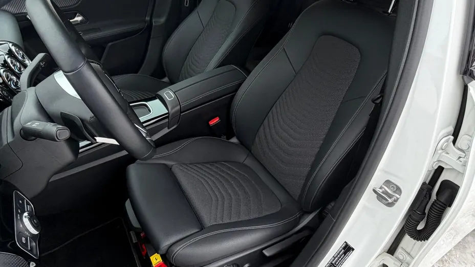 MERCEDES-BENZ A Klasa A 180 Progressive 7G-DCT