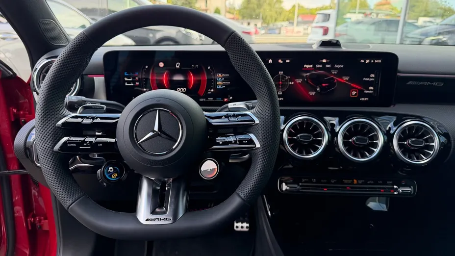 MERCEDES-BENZ A Klasa A 35 AMG 4-Matic 8G-DCT