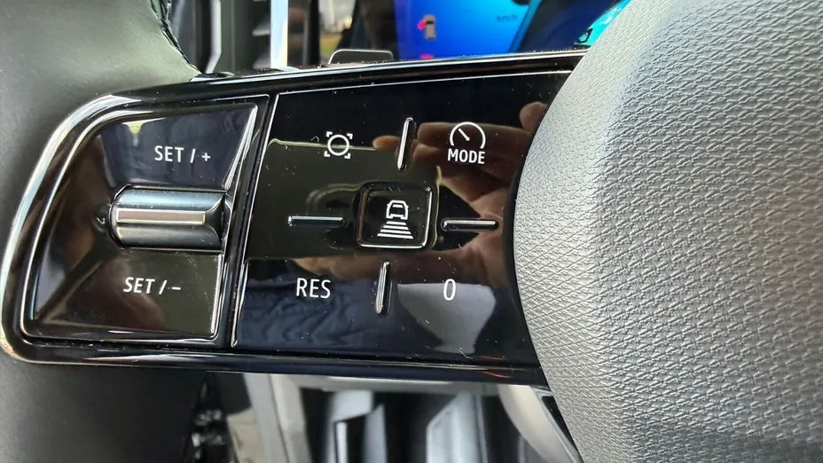 RENAULT Austral Austral 1.3 TCe mHEV Evolution aut