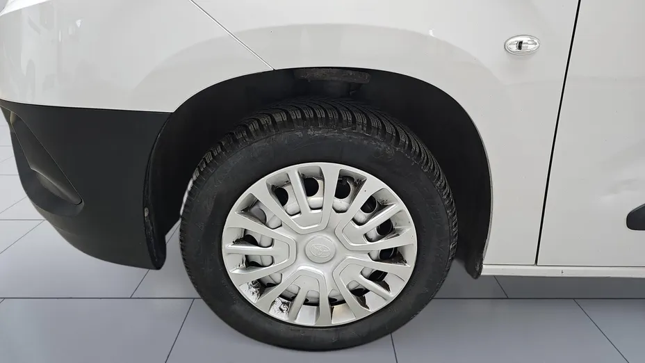 TOYOTA Proace City Proace City 1.5 D-4D Long 2,3t Active (bryg.)