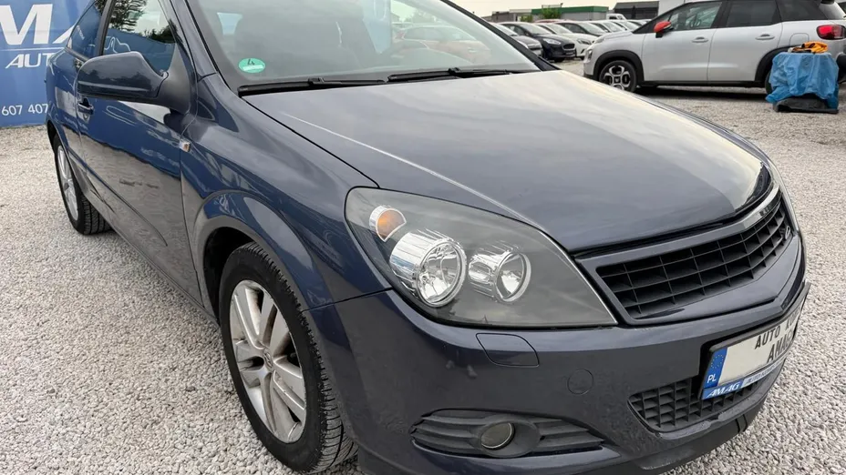 OPEL Astra -