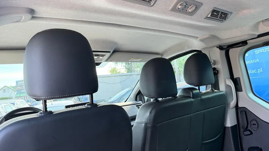 RENAULT Trafic -