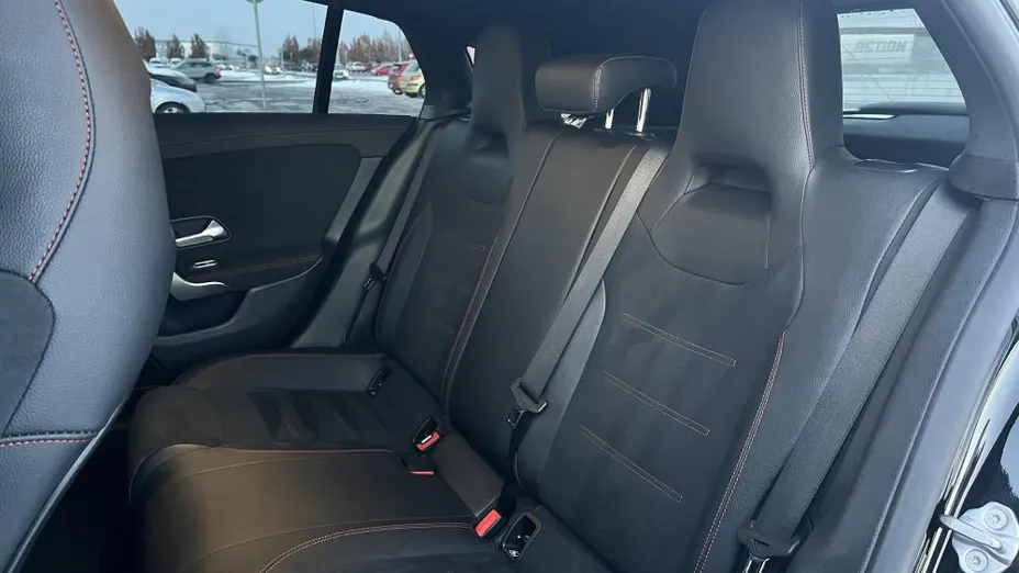 MERCEDES-BENZ CLA CLA 200 d AMG Line 8G-DCT