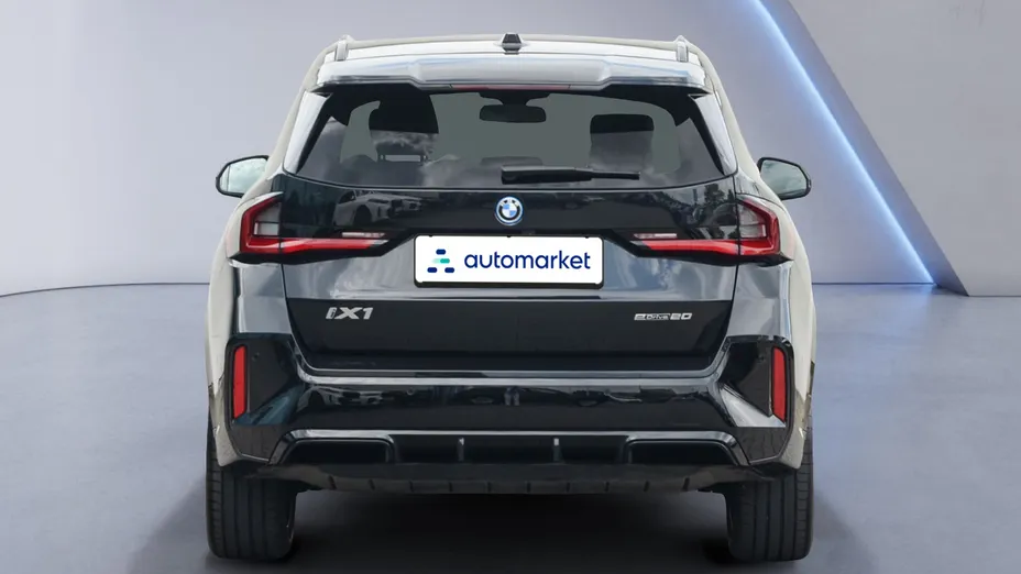 BMW iX1 iX1 eDrive20 66.5kWh M Sport