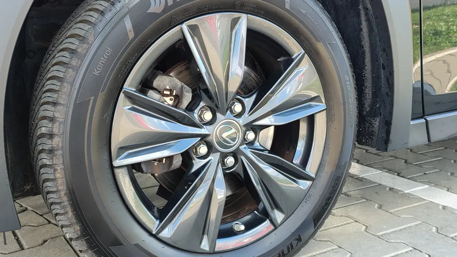 LEXUS UX UX 250h GPF Business 2WD