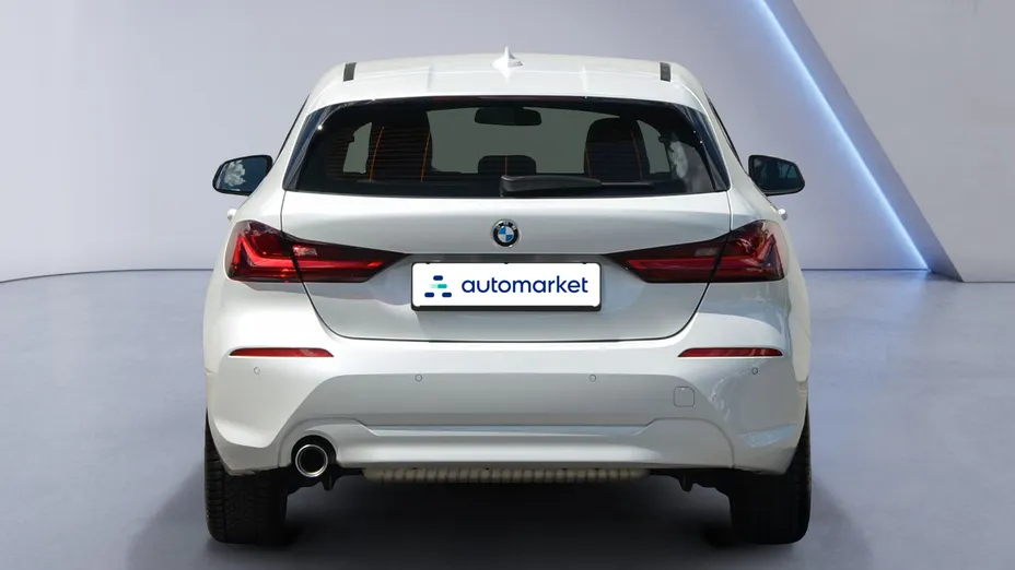 BMW Seria 1 118i Advantage aut