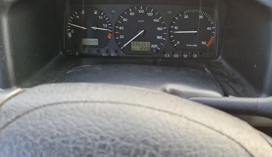 VOLKSWAGEN Transporter -