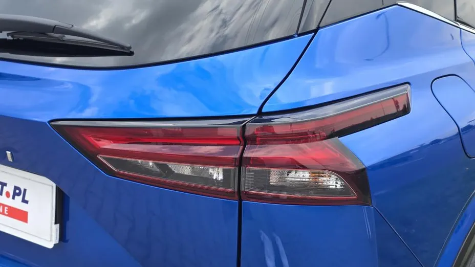 NISSAN Qashqai Qashqai 1.3 DIG-T N-Connecta