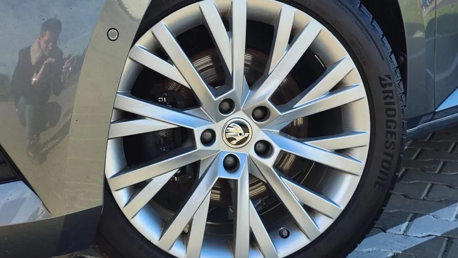 SKODA Superb Superb 2.0 TDI SCR Style DSG