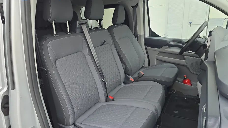 FORD Transit Custom Transit Custom 2.5 PHEV 320 L2H1 Limited (bryg.) CVT