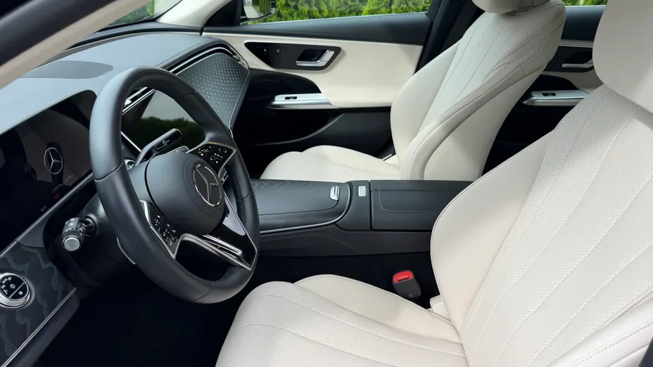 MERCEDES-BENZ E Klasa E 300 e Avantgarde