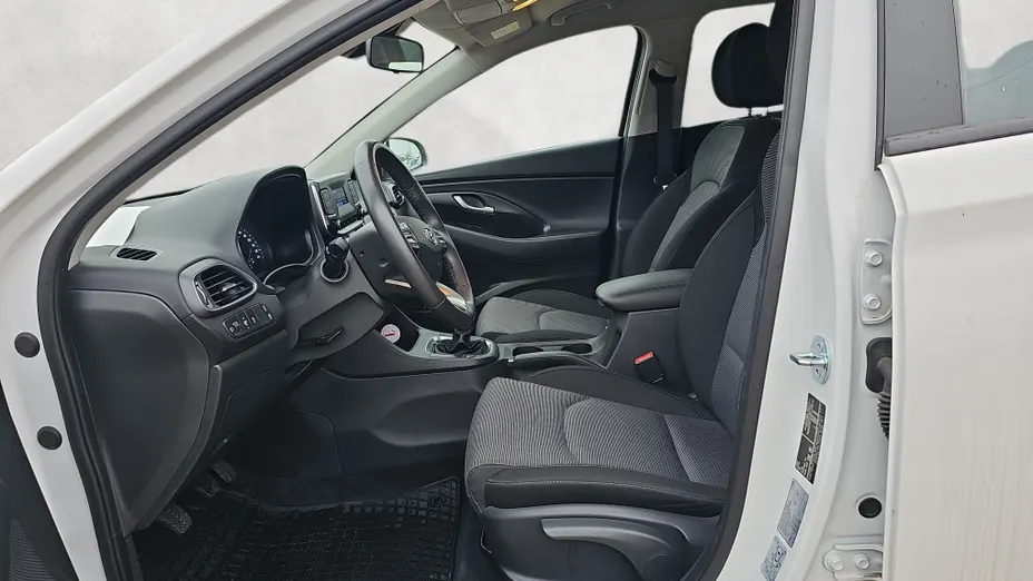 HYUNDAI i30 i30 1.5 T-GDI 48V Modern