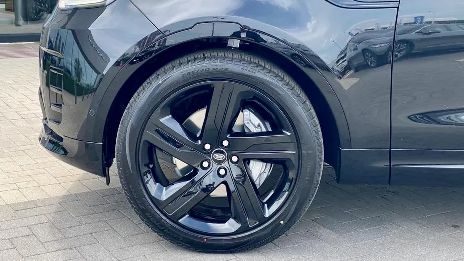 LAND ROVER Discovery Discovery V 3.0 D250 mHEV R-Dynamic SE