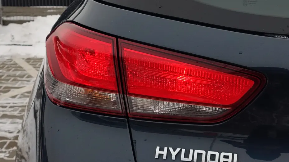 HYUNDAI i30 i30 1.5 DPI Classic +