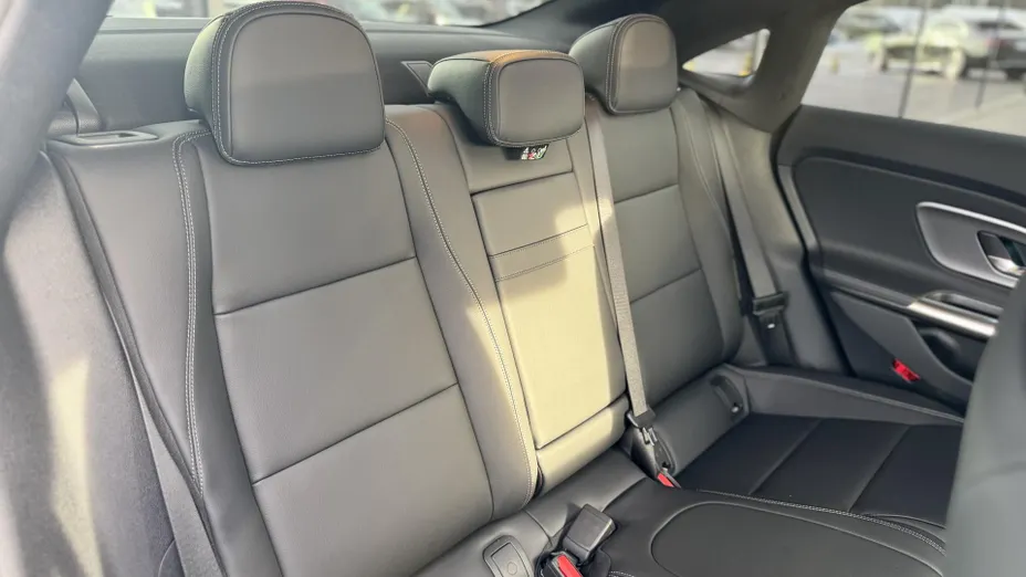 MERCEDES-BENZ CLA CLA 180 mHEV Progressive 7G-DCT Nowy