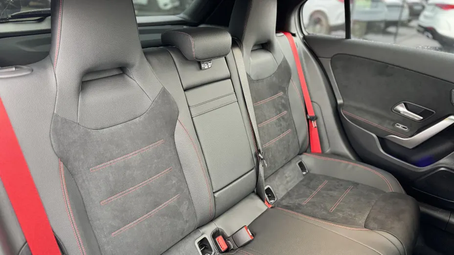 MERCEDES-BENZ A Klasa A 35 AMG 4-Matic 8G-DCT Nowy