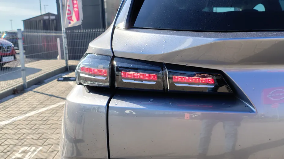 PEUGEOT 308 308 SW 1.5 BlueHDi Allure S&S EAT8