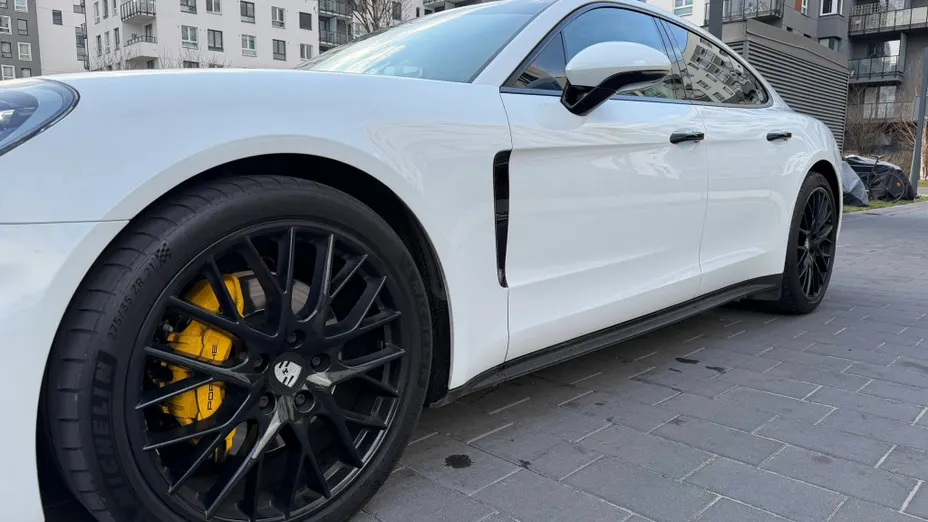 PORSCHE Panamera Panamera