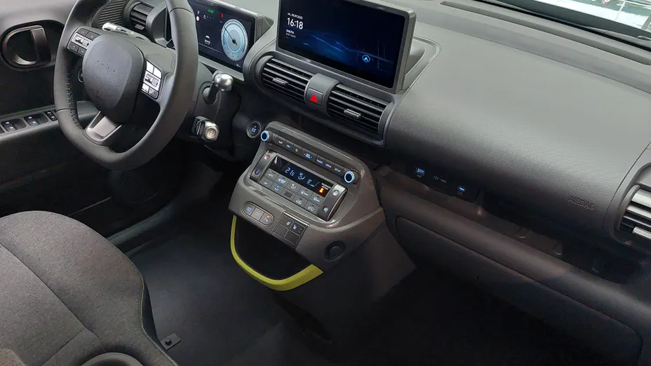 HYUNDAI Inster Inster 49kWh Inster Cross Nowy