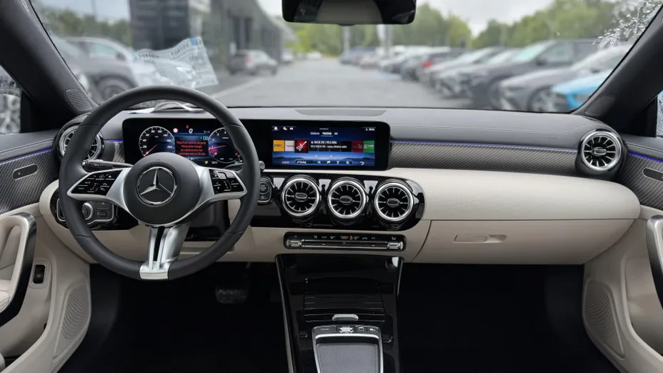MERCEDES-BENZ CLA CLA 200 mHEV Progressive 7G-DCT Nowy