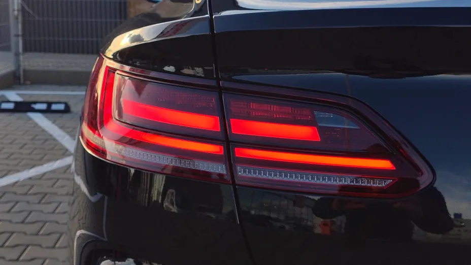 VOLKSWAGEN Arteon Arteon 2.0 TDI SCR Elegance DSG