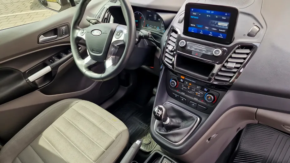 FORD Tourneo Connect Gr. Tourneo Connect 1.5 EcoBlue Titanium