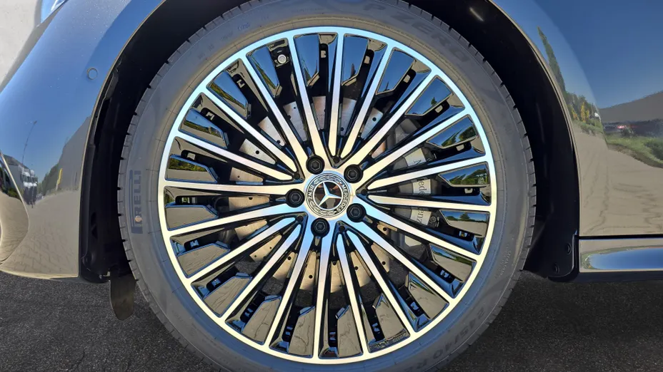 MERCEDES-BENZ E Klasa E 220 d mHEV 4-Matic AMG 9G-Tronic Nowy