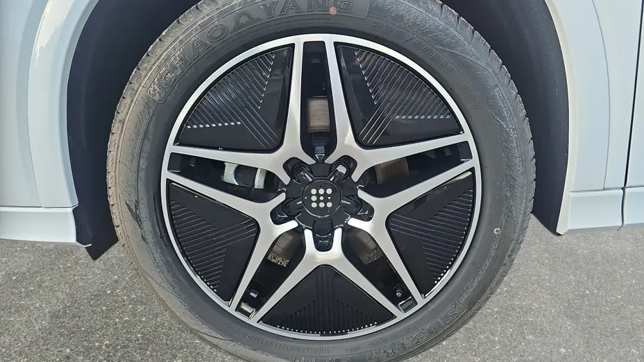 DFSK E5 E5 1.5  PHEV Prestige E-CVT Nowy