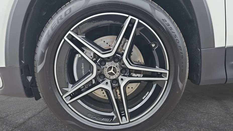 MERCEDES-BENZ GLB GLB 200 mHEV AMG Line 7G-DCT Nowy