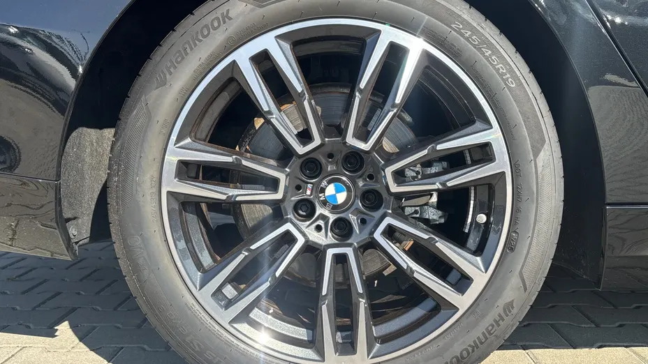 BMW Seria 5 520d xDrive mHEV M Sport aut