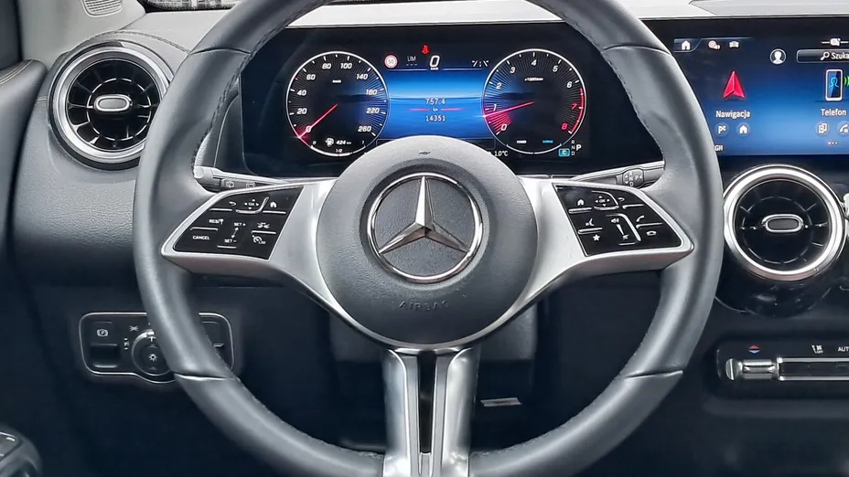 MERCEDES-BENZ GLB GLB 200 mHEV Progressive 7G-DCT