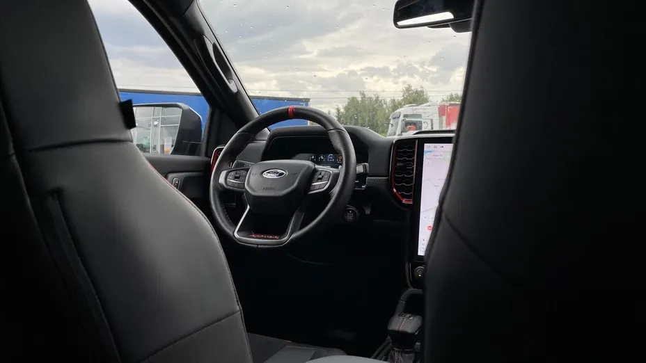 FORD Ranger Ranger 2.0 EcoBlue Bi-Turbo 4x4 DC Raptor aut Nowy