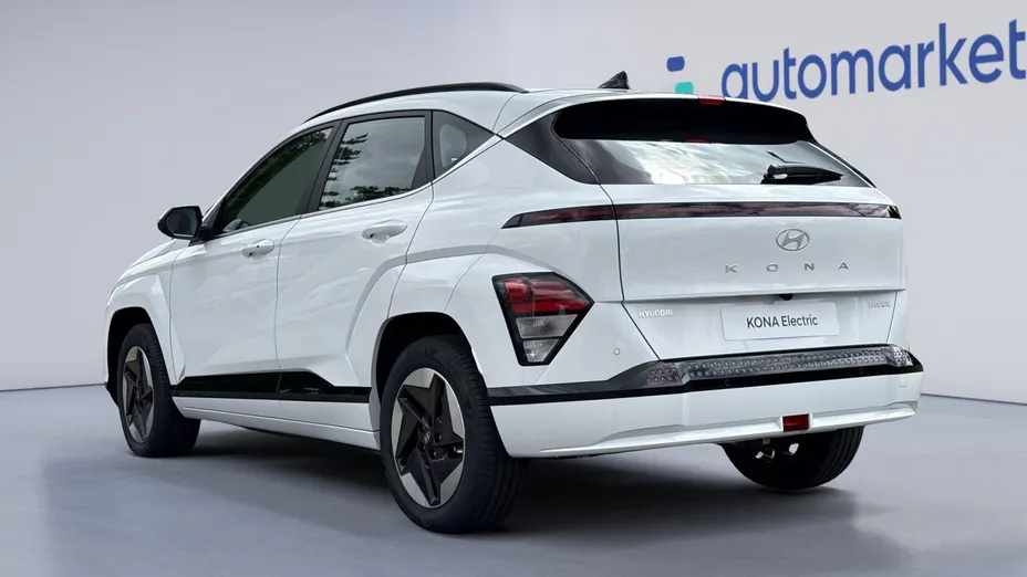 HYUNDAI Kona Kona Electric 65kWh Smart Nowy