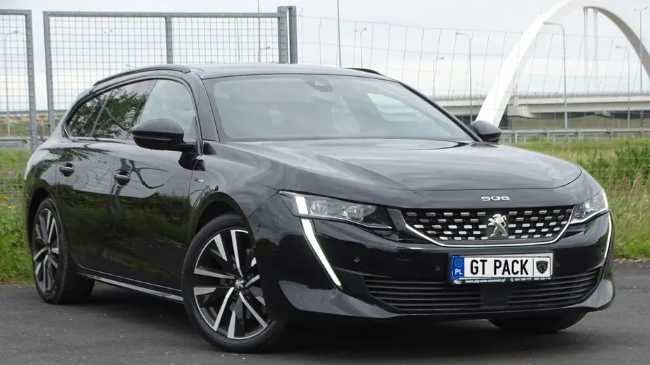 PEUGEOT 508 -