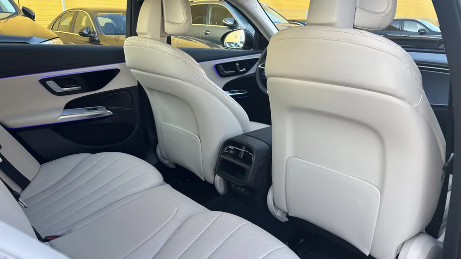 MERCEDES-BENZ E Klasa E 220 d mHEV 4-Matic Avantgarde 9G-Tronic