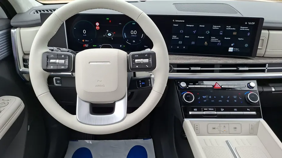 HYUNDAI Santa Fe -