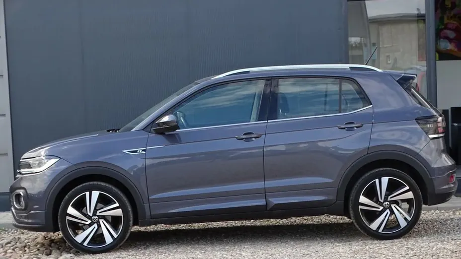 VOLKSWAGEN T-Cross -