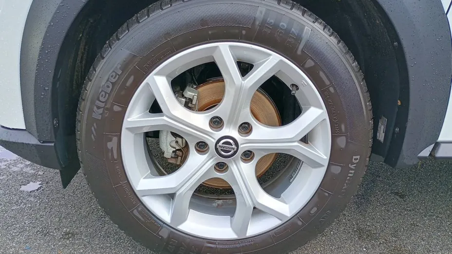 NISSAN Juke -
