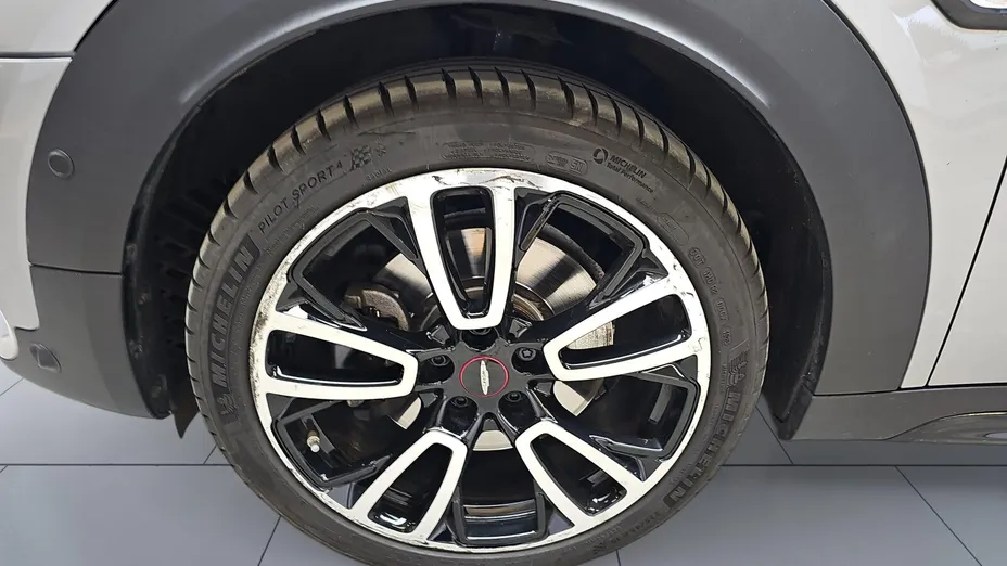 MINI [BMW] Countryman Cooper S ALL4 aut