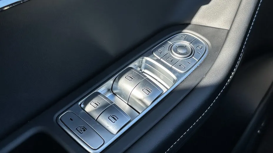 OMODA Omoda 5 Omoda E5 63.2kWh Premium Nowy