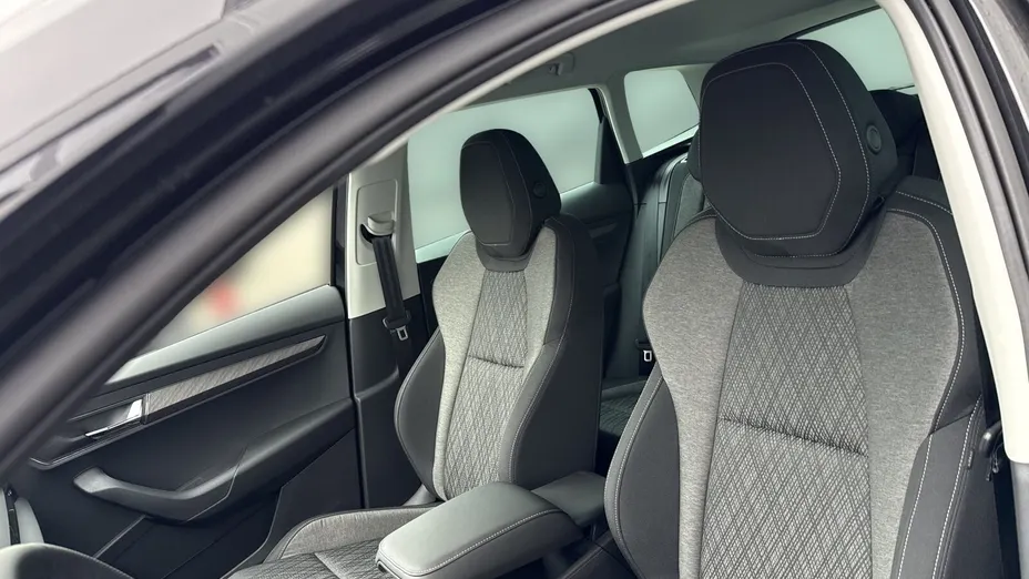 SKODA Karoq Karoq 1.5 TSI ACT Sportline DSG Nowy