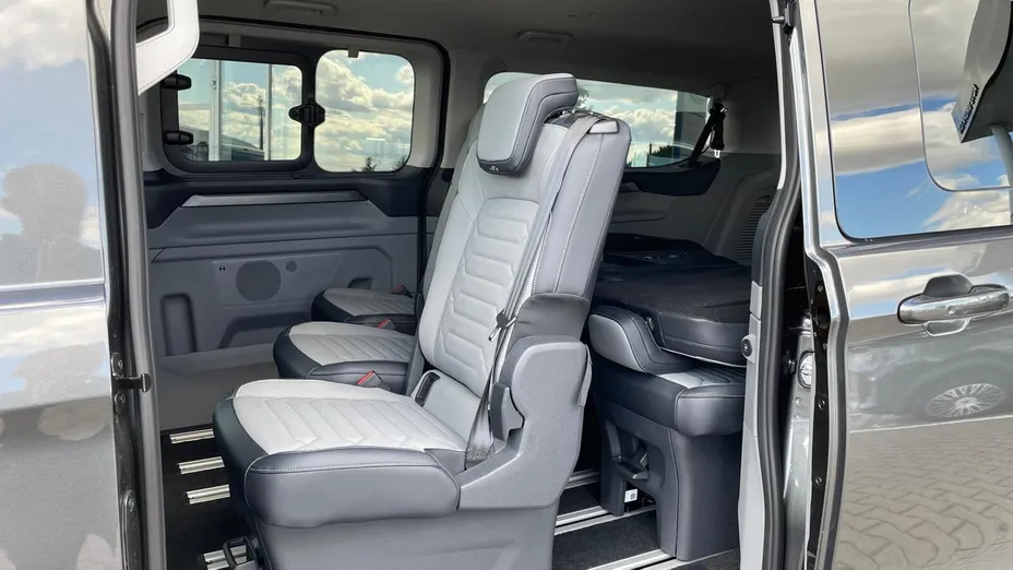 FORD Tourneo Custom Tourneo Custom 2.0 EcoBlue 320 AWD L2 Titanium X aut Nowy